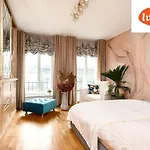 Rueuetli Residents 28-5 Apartamento *