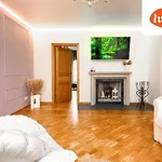 Rueuetli Residents 28-5 Apartamento