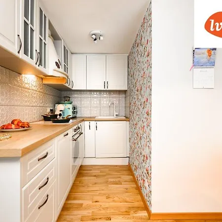 Rueuetli Residents 28-5 *